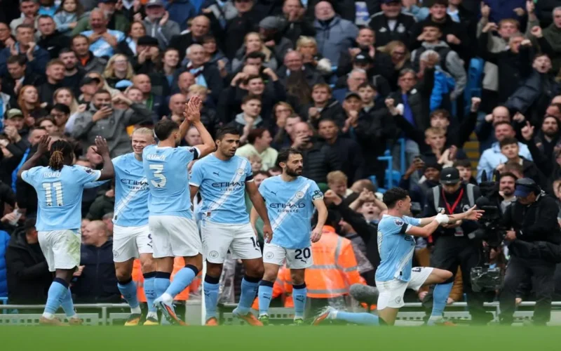 بديل والكر.. مانشستر سيتي يحدد صفقة عالمية لتدعيم الجبهة اليمنى بالصيف